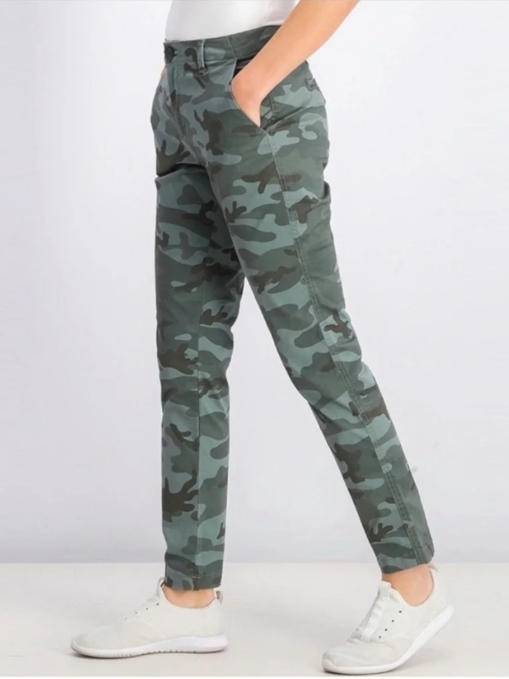 Gap Girlfriend Camo Pants